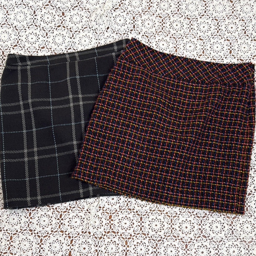 Ann Taylor LOFT Two Multi Color Mini Pencil Skirts - Picture 2 of 7